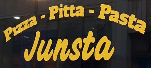 Junsta Pizzeria en Shoarma