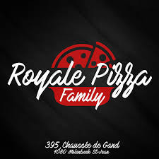 Royal Family Pizza
